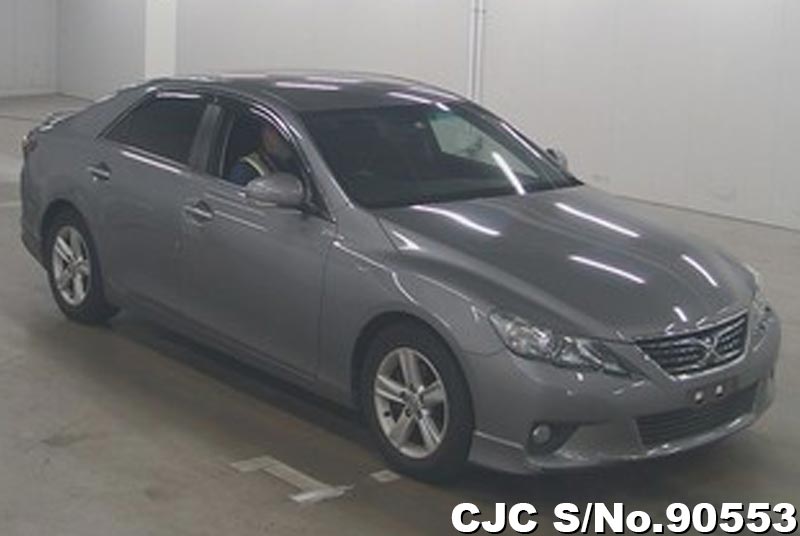 Toyota mark x 2010